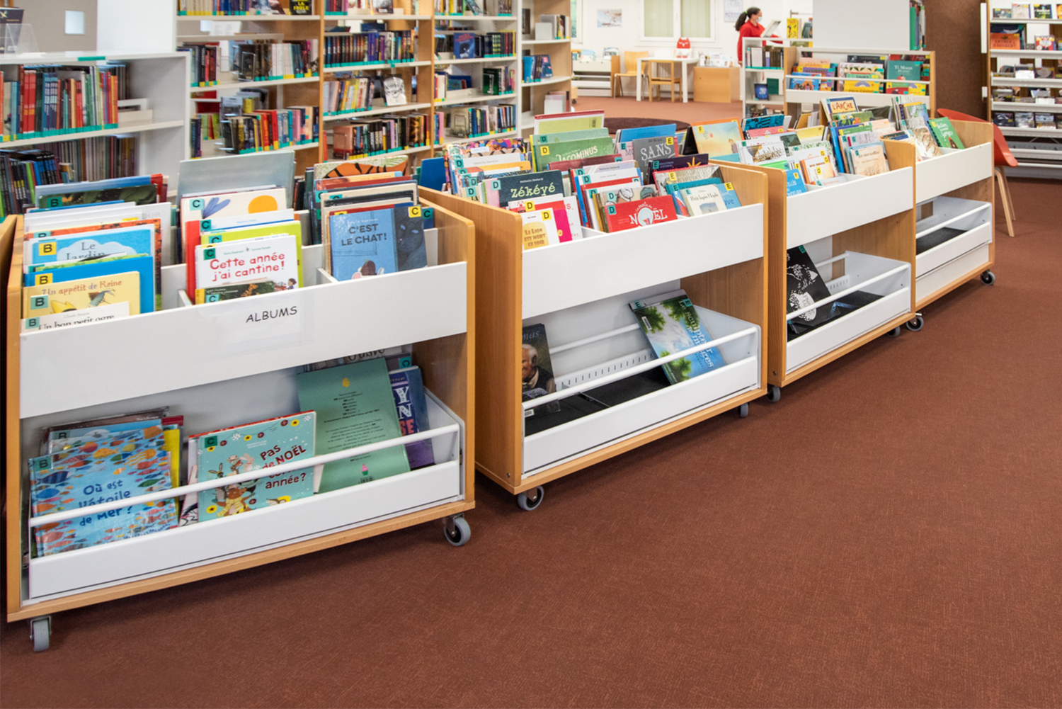 After upcycling – combined browsers with castors